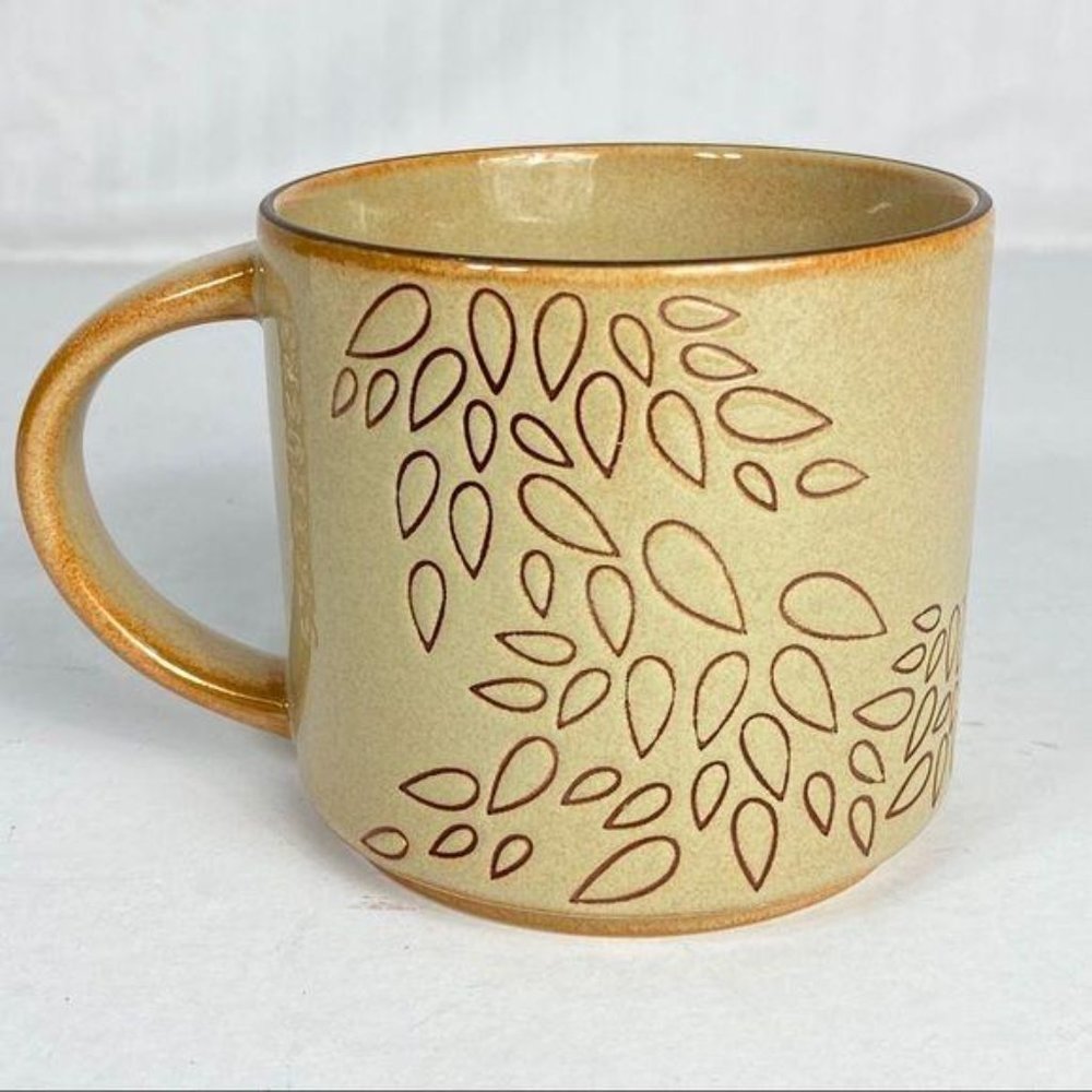 Starbucks Coffee Mug Brown Leaf Pattern Leaves Fall Cup 2013 Embossed 14oz - Picture 2 of 4